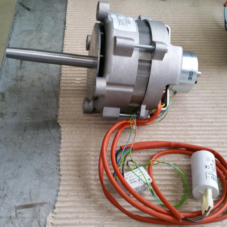 4 Motor Detail