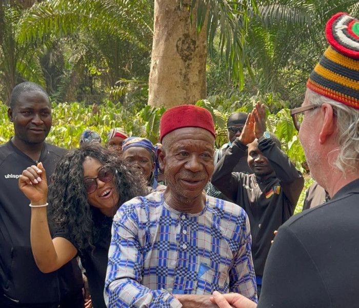 Einweihung des 2. Trinkwasserbrunnen in Kamerun